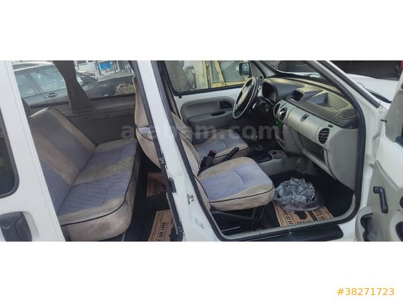 Sahibinden Renault Kangoo Multix 1.5 dCi Expression 2006 Model