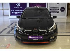 ATA HYUNDAI PLAZADAN 2015 KİA CEED 1.6 CRDİ COMFORT DCT