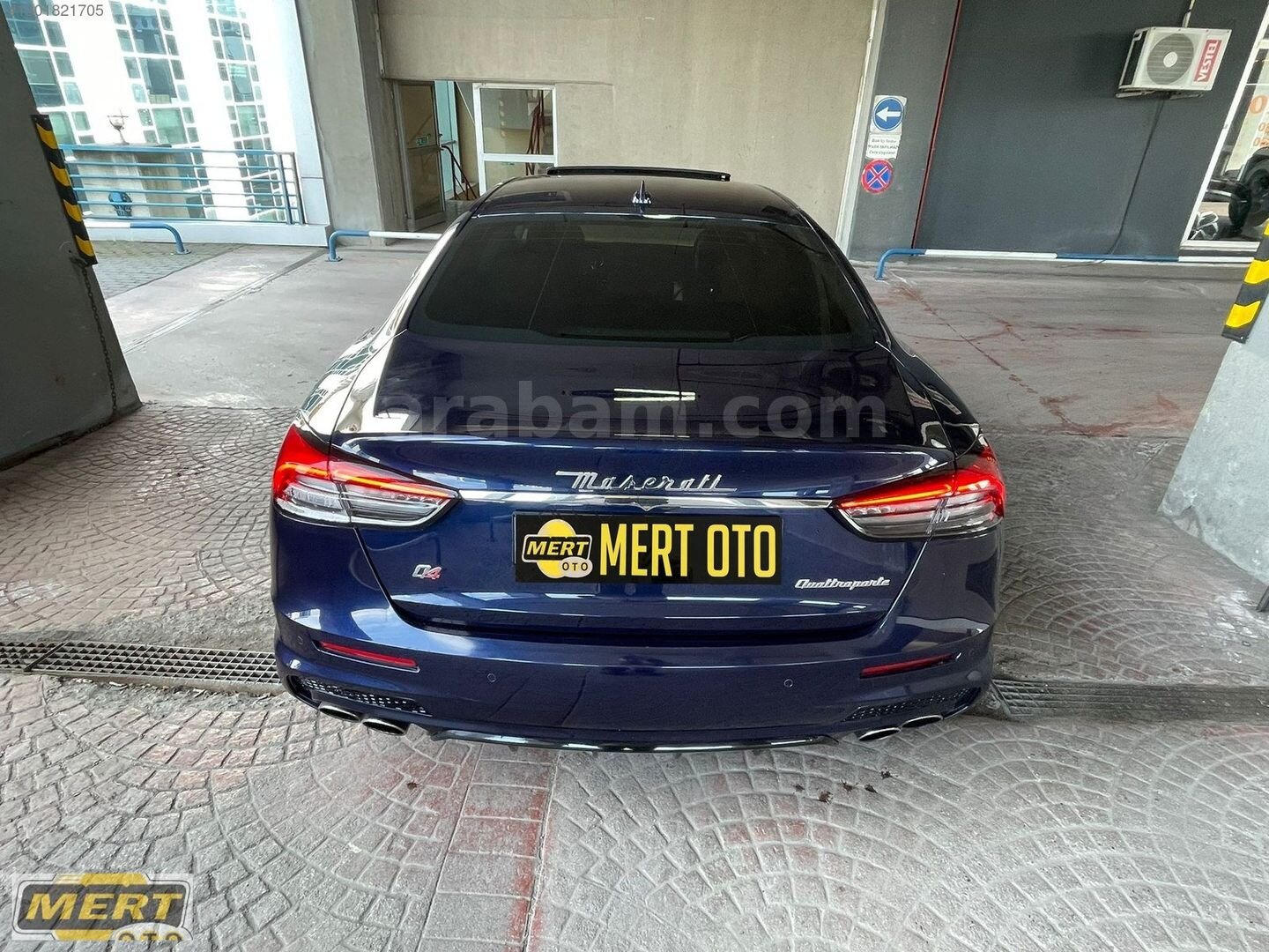 Galeriden Maserati Quattroporte 3.0 2014 Model İstanbul 106.848 km Lacivert 3