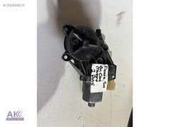 ford fiesta 2009 üzeri sol ön cam motoru 2 pinli