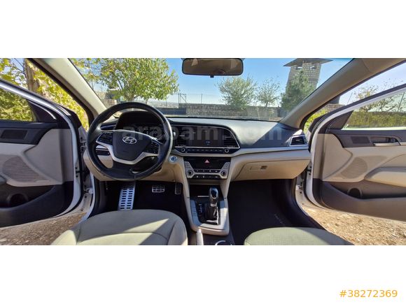 Sahibinden Hyundai Elantra 1.6 CRDi Elite Plus 2017 Model