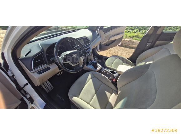 Sahibinden Hyundai Elantra 1.6 CRDi Elite Plus 2017 Model