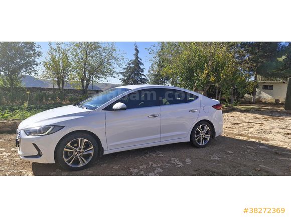 Sahibinden Hyundai Elantra 1.6 CRDi Elite Plus 2017 Model