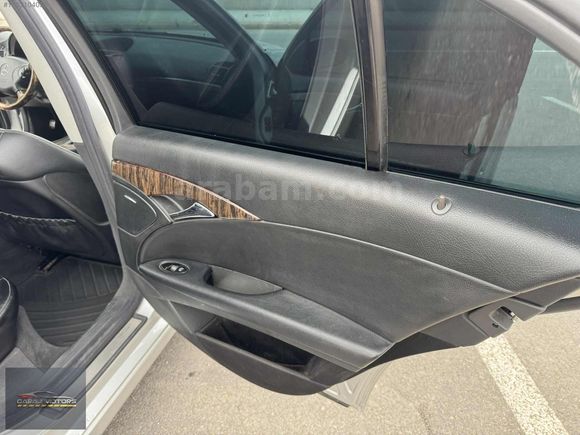 NADİR KALANLARDAN MERCEDES E270 ORJİNAL 280.000 BİNDE DEĞİŞENSİZ