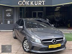 2015 MODEL MERCEDES A180 URBAN DEĞİŞENSİZ 138.000 KM CAM TAVAN