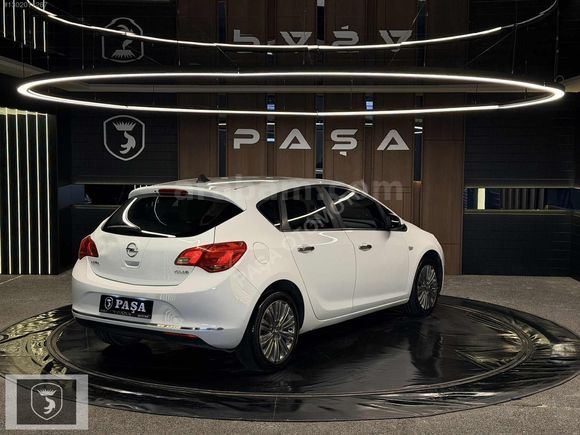 2013-215 Bin Km'de Opel Astra 1.4 T Enjoy Active "PAŞA OTOMOTİV"