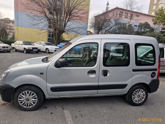Sahibinden Renault Kangoo Multix 1.5 dCi Authentique 2005 Model