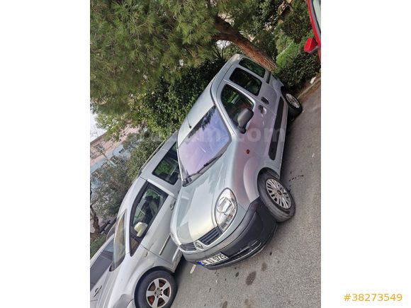 Sahibinden Renault Kangoo Multix 1.5 dCi Authentique 2005 Model