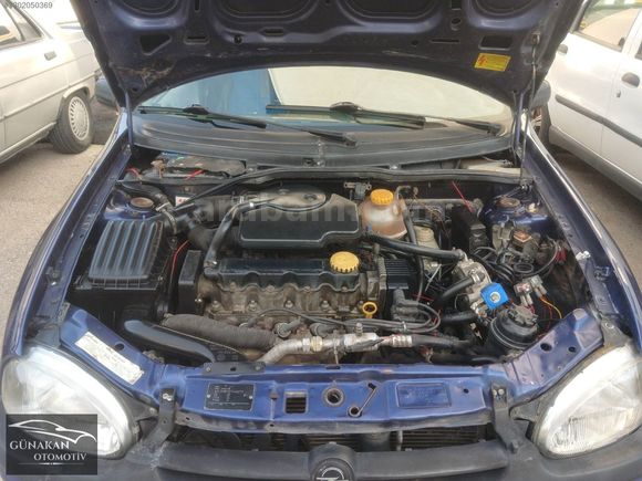 GÜNAKAN'DAN OPEL CORSA 1.4 KLIMALI