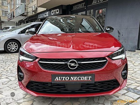 AUTO NECDET'DEN 2022 OPEL CORSA 1.2 T ULTİMATE CAM TAVAN HATASIZ