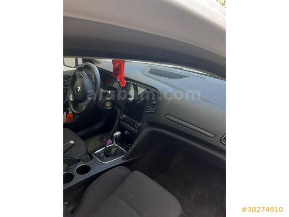 Sahibinden Renault Megane 1.3 TCe Joy Comfort 2022 Model