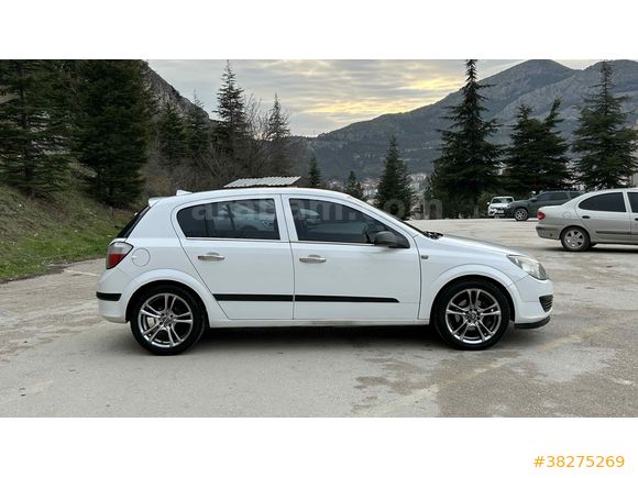 Sahibinden Opel Astra 1.4 Essentia 2005 Model 