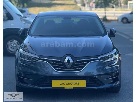 2021 MODEL RENAULT MEGANE 130.000 KM'DE İCON TERTEMİZ