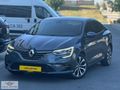 2021 MODEL RENAULT MEGANE 130.000 KM'DE İCON TERTEMİZ