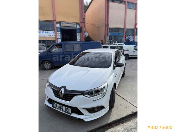 Sahibinden Renault Megane 1.3 TCe Joy 2020 Model 