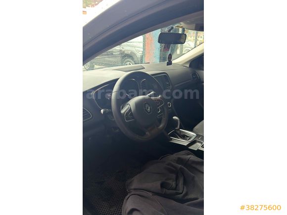 Sahibinden Renault Megane 1.3 TCe Joy 2020 Model 