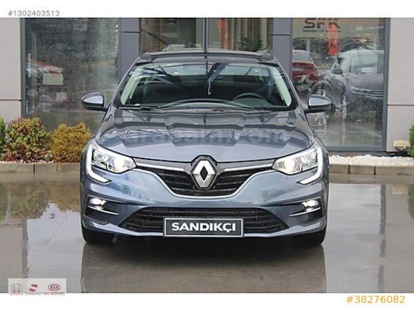 SANDIKÇI 2.EL 2025 Megane Sedan 1.3 TCe Touch EDC
