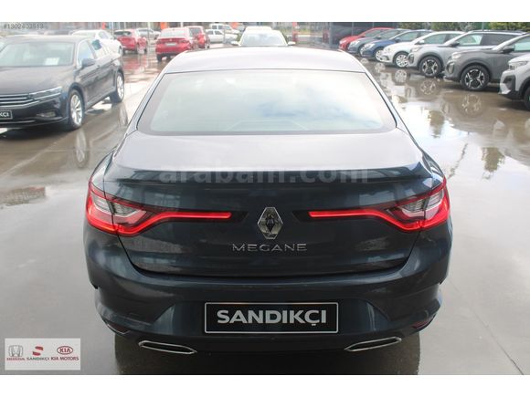 SANDIKÇI 2.EL 2025 Megane Sedan 1.3 TCe Touch EDC