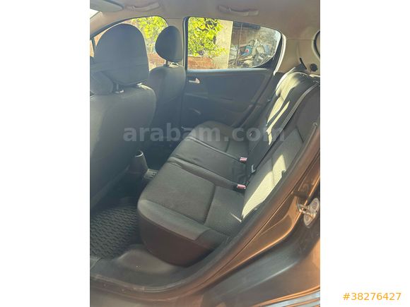Sahibinden Peugeot 207 1.4 Access 2011 Model 