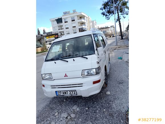 Sahibinden Mitsubishi L 300 Camlı Van 2004 Model 
