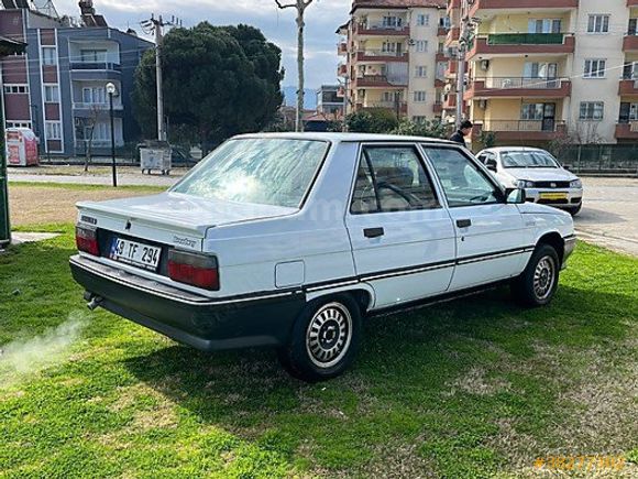 AKBAŞLAR OTODAN 93 DEGISENSIZ ORTA KASA BRODVEY