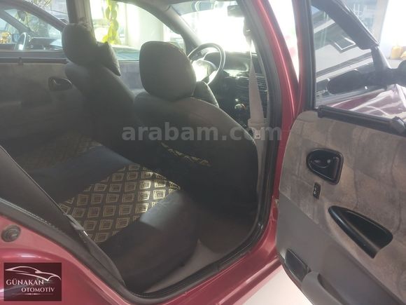 GÜNAKAN'DAN MEGAN 1.6 FULL PAKET