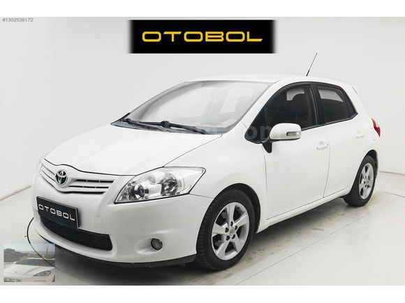 OTOBOL'DAN-TOYOTA-AURİS-OTOMATİK-14D-4D-DİGİTALKLİMA