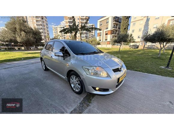 2009 Auris 1.4 D-4D Elegant MMT Otomatik Temiz