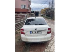 Sahibinden Skoda Rapid 1.6 TDI Ambition 2015 Model 