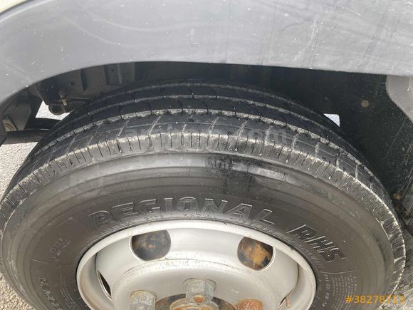 MİTSUBİSHİ FE 859 E KAPALI KASALI KAMYON 230.000 KM