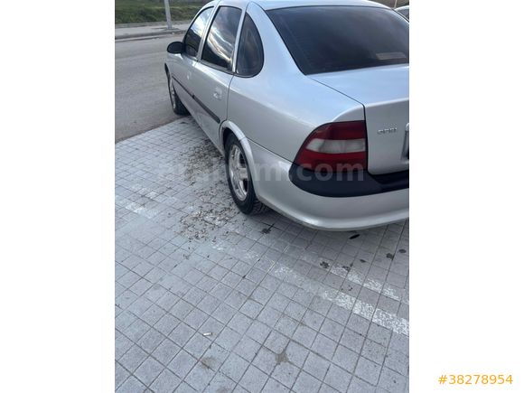 Sahibinden Opel Vectra 2.0 CD 1997 Model 