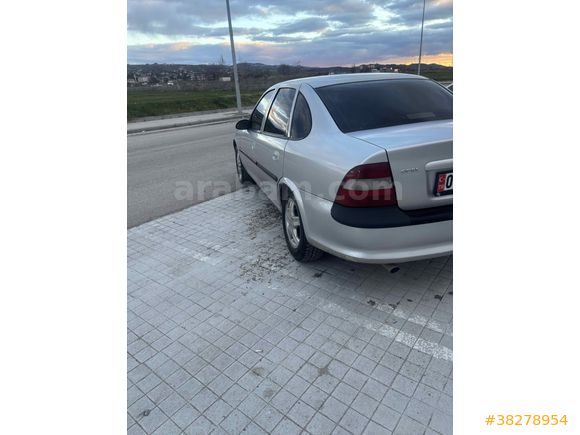 Sahibinden Opel Vectra 2.0 CD 1997 Model 