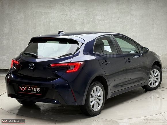 ORJİNAL HATASIZ BOYASIZ COROLLA 1.8 HYBRİD 1.29 K