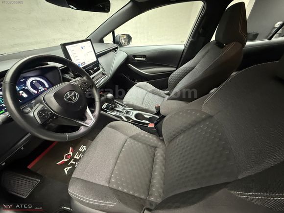 ORJİNAL HATASIZ BOYASIZ COROLLA 1.8 HYBRİD 1.29 K
