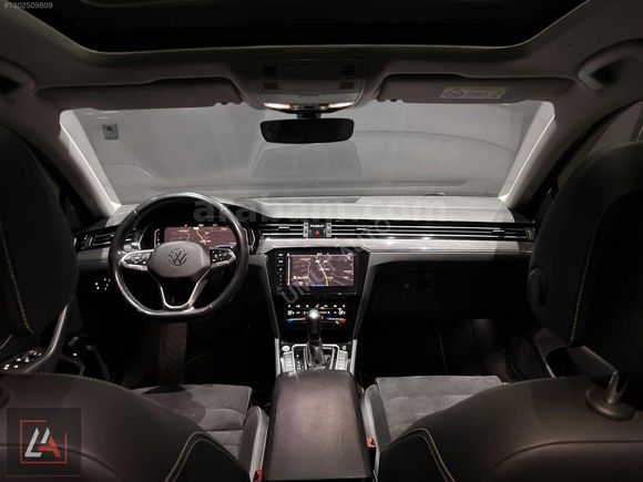 Umut Auto'dan VW Passat 1.5 TSI Elegance Yeni Logo Cam Tavan