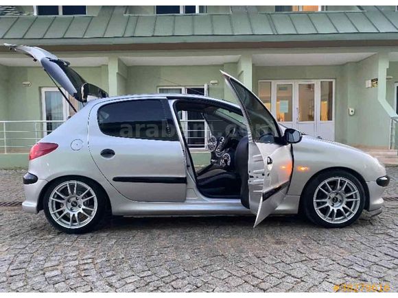 Sahibinden Peugeot 206 1.4 HDi X-Design 2006 Model 