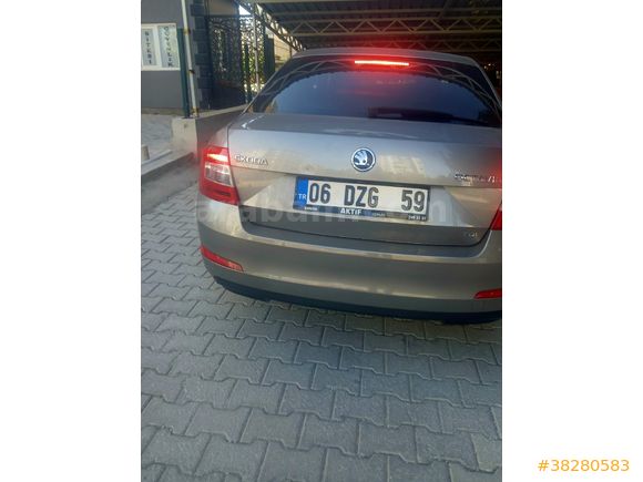 Sahibinden Skoda Octavia 1.6 TDI Elegance CR 2013 Model