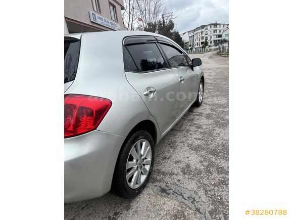 Sahibinden Toyota Auris 1.4 D-4D Elegant 2008 Model 