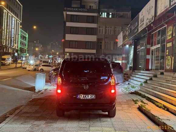 Sahibinden Opel Combo 1.5 CDTI Edition 2022 Model 