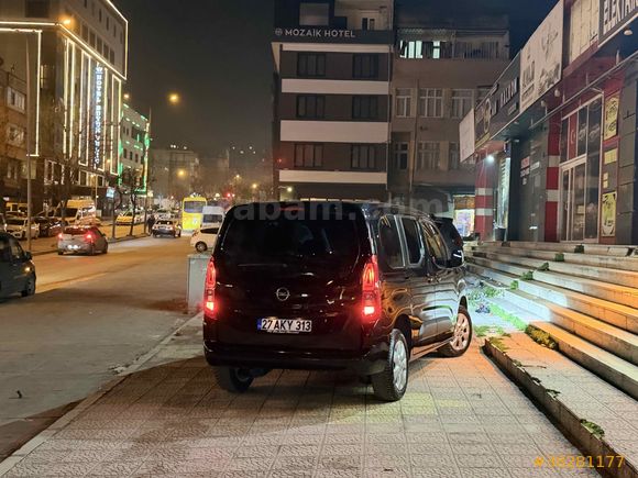 Sahibinden Opel Combo 1.5 CDTI Edition 2022 Model 