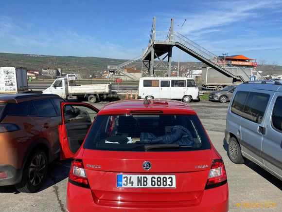 Sahibinden Skoda Fabia 1.2 TSI ACİL 2016 model 