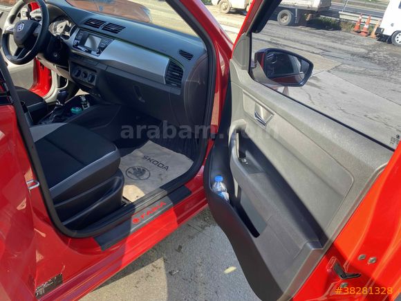 Sahibinden Skoda Fabia 1.2 TSI ACİL 2016 model 