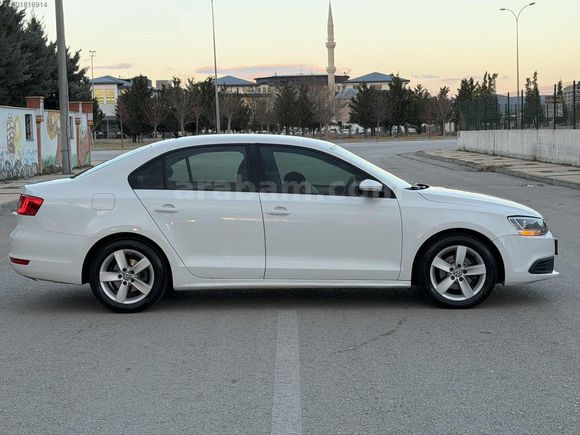 YÜCE'DEN İLK SAHİBİN'DEN JETTA 1.6 TDİ