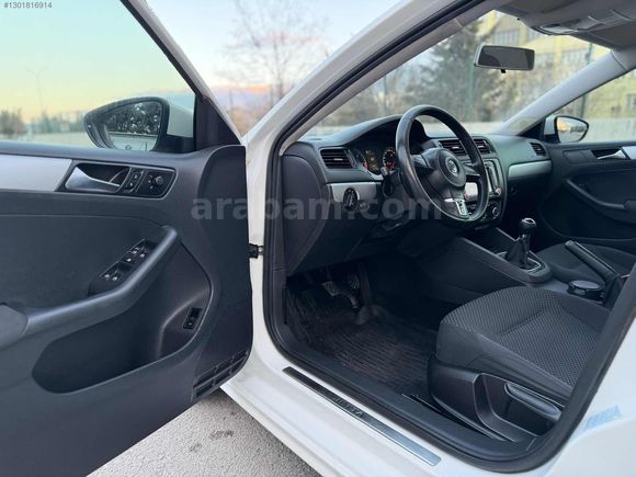 YÜCE'DEN İLK SAHİBİN'DEN JETTA 1.6 TDİ