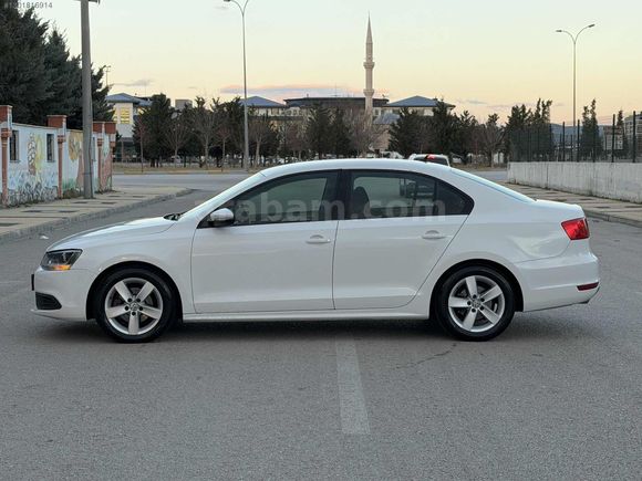 YÜCE'DEN İLK SAHİBİN'DEN JETTA 1.6 TDİ