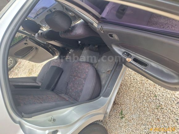 Sahibinden Mazda 323 1.5 i 1997 Model