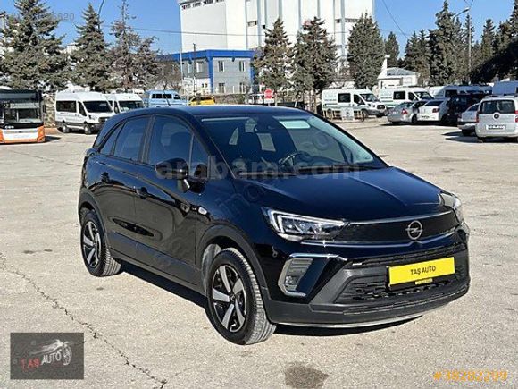 Galeriden Opel Crossland 1.2 T Essential 2022 Model Gaziantep