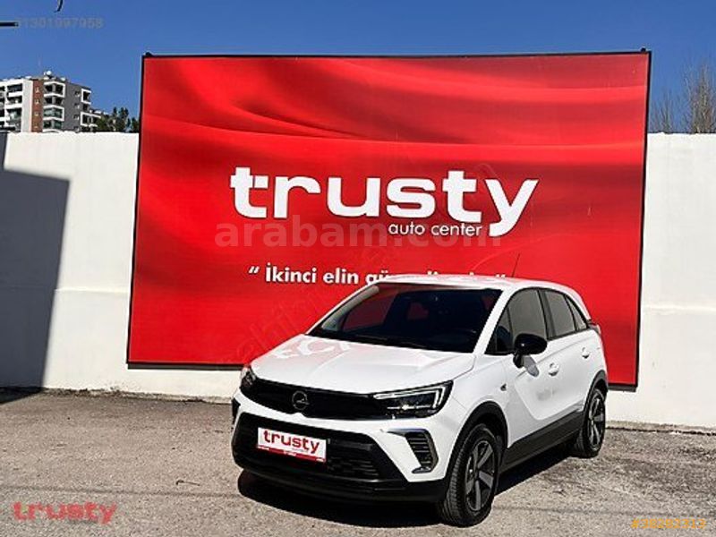 Galeriden Opel Crossland 1.2 T Essential 2022 Model Adana 56.728