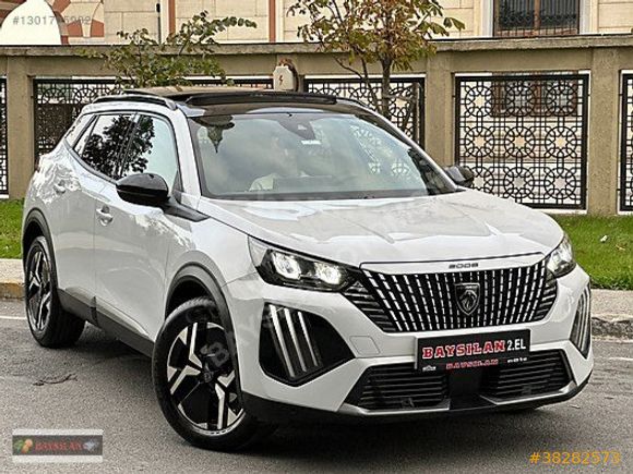 2025 MODEL PEUGEOT 2008 HATASIZ 21 BİN KM CAM TAVAN GARANTİLİ