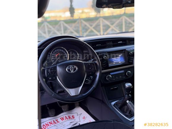 Sahibinden Toyota Corolla 1.4 D-4D Advance 2015 Model 